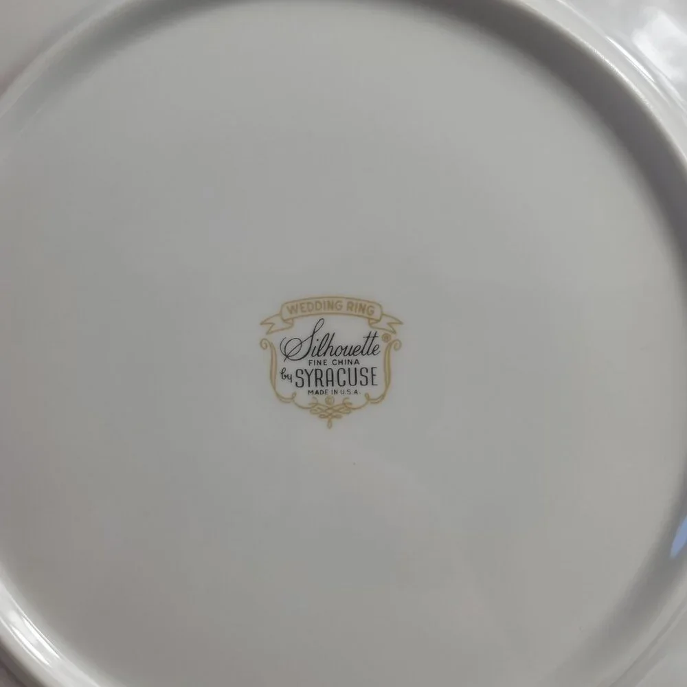Syracuse China Wedding Ring Dinner Plate White with Platinum Trim Swirled Edge